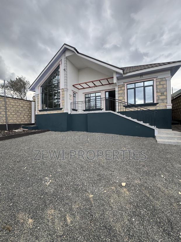 4bdrm Bungalow in Matasia for rent