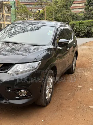 Nissan X-Trail 2.0 Petrol AWD 2014 Black