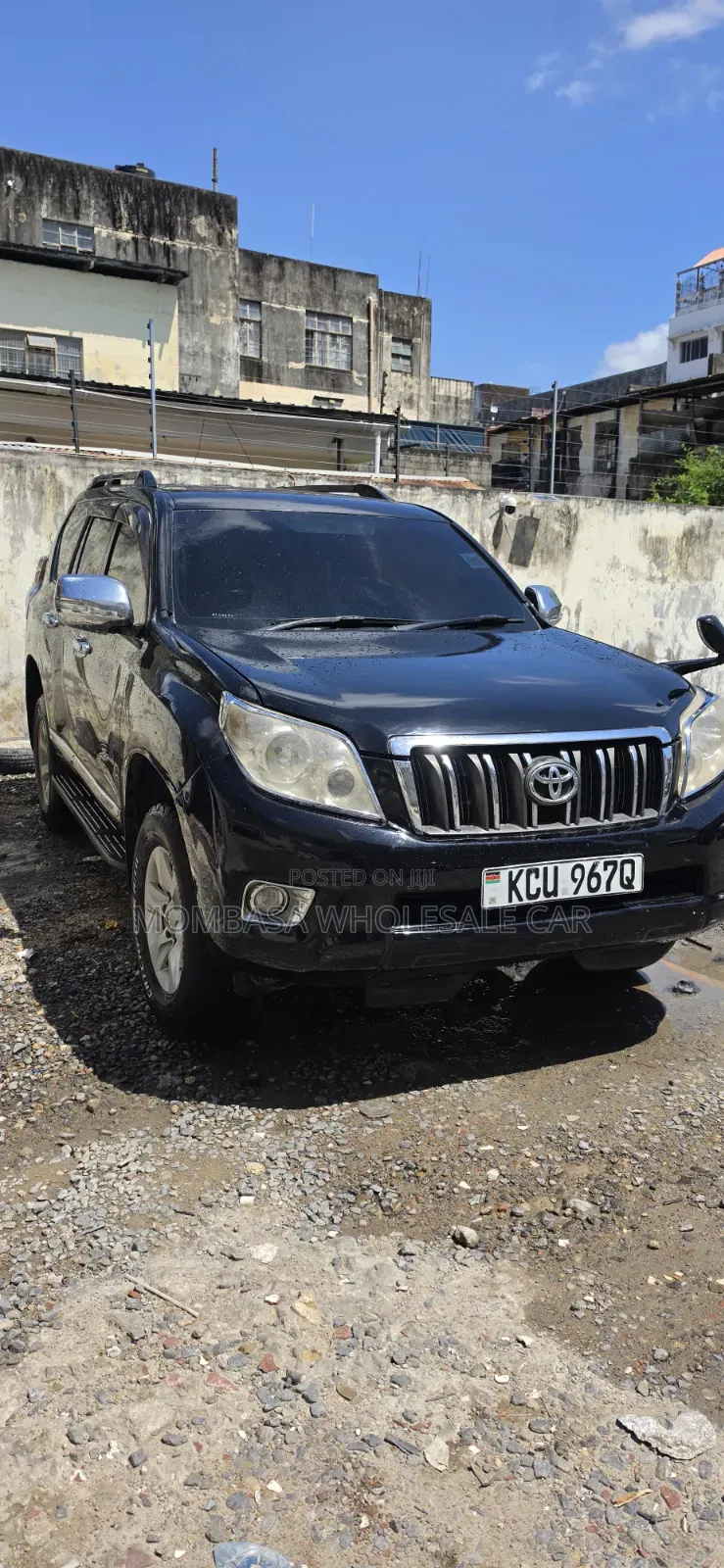 Toyota Land Cruiser Prado 2.7 i 2013 Black
