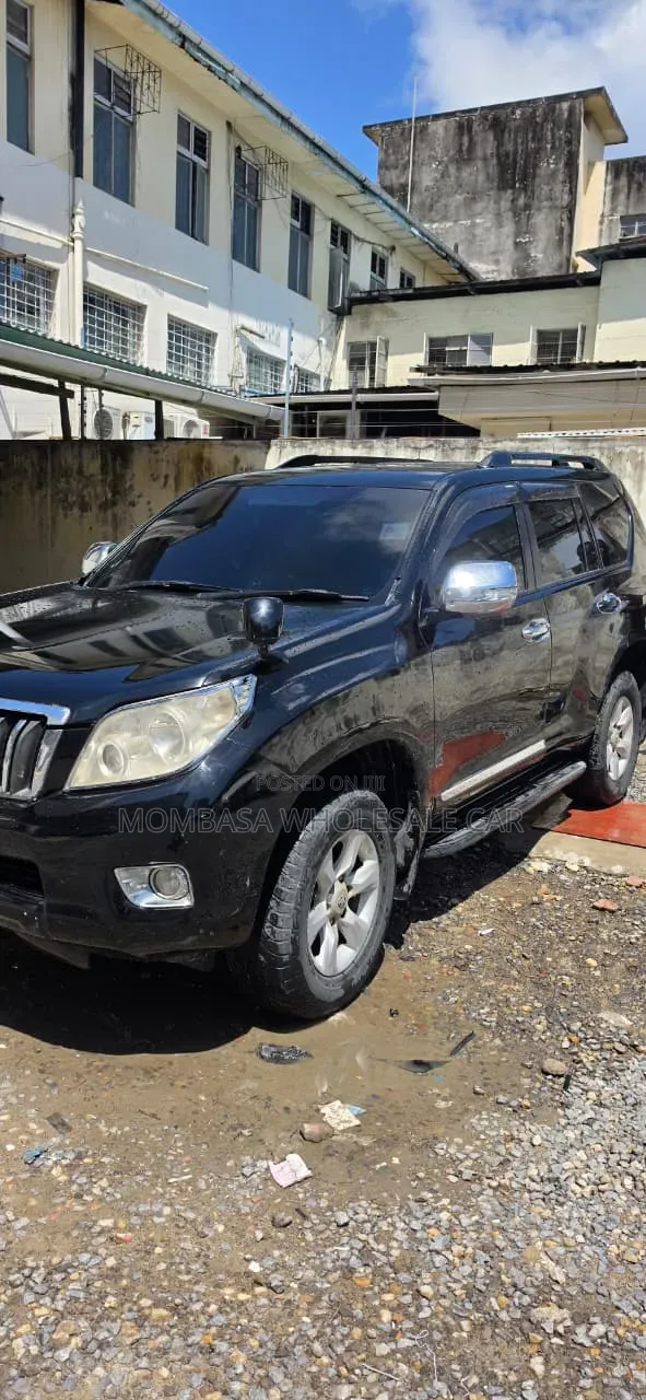 Toyota Land Cruiser Prado 2.7 i 2013 Black