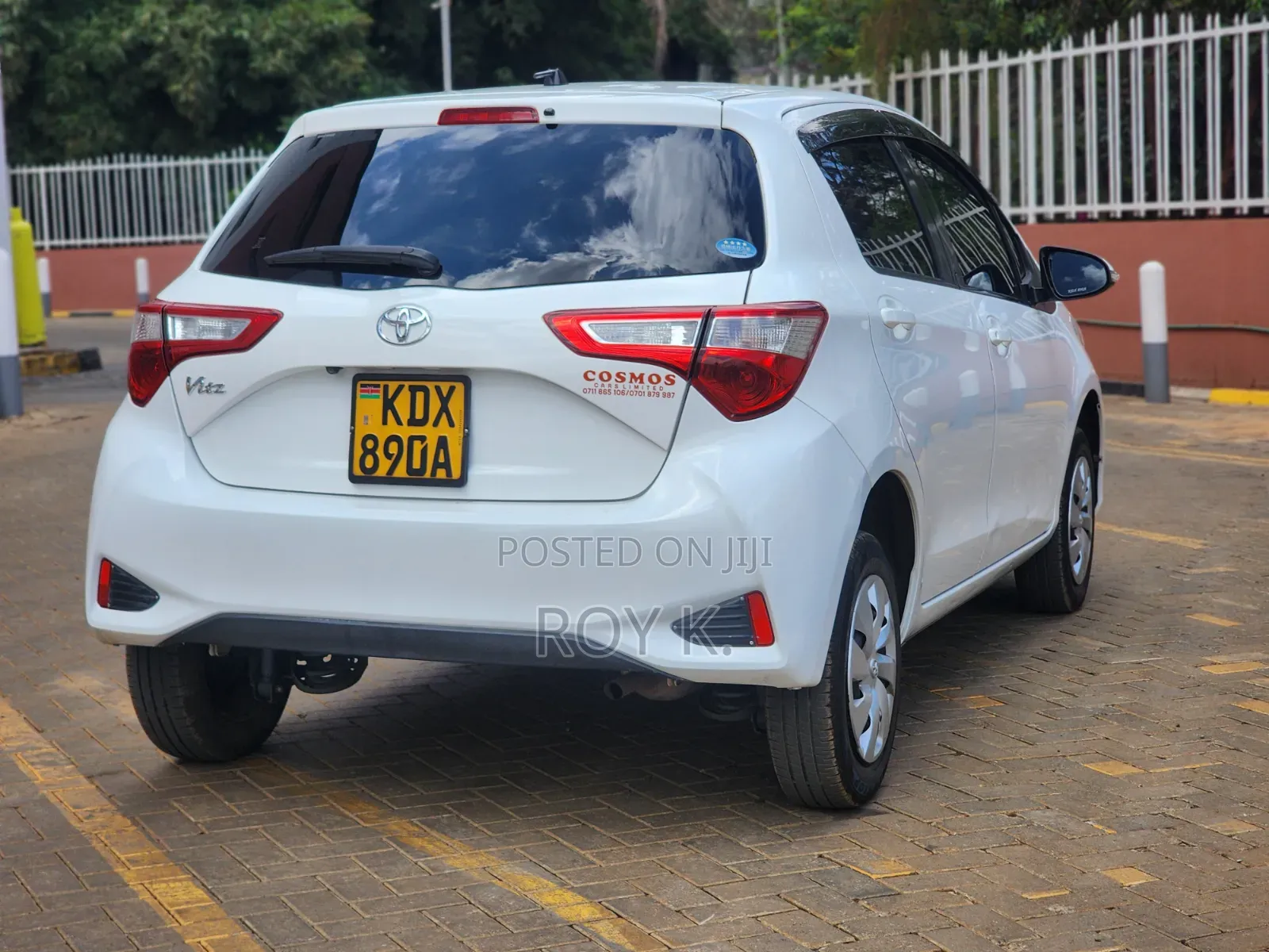 Toyota Vitz 1.0 FWD 5dr 2019 White