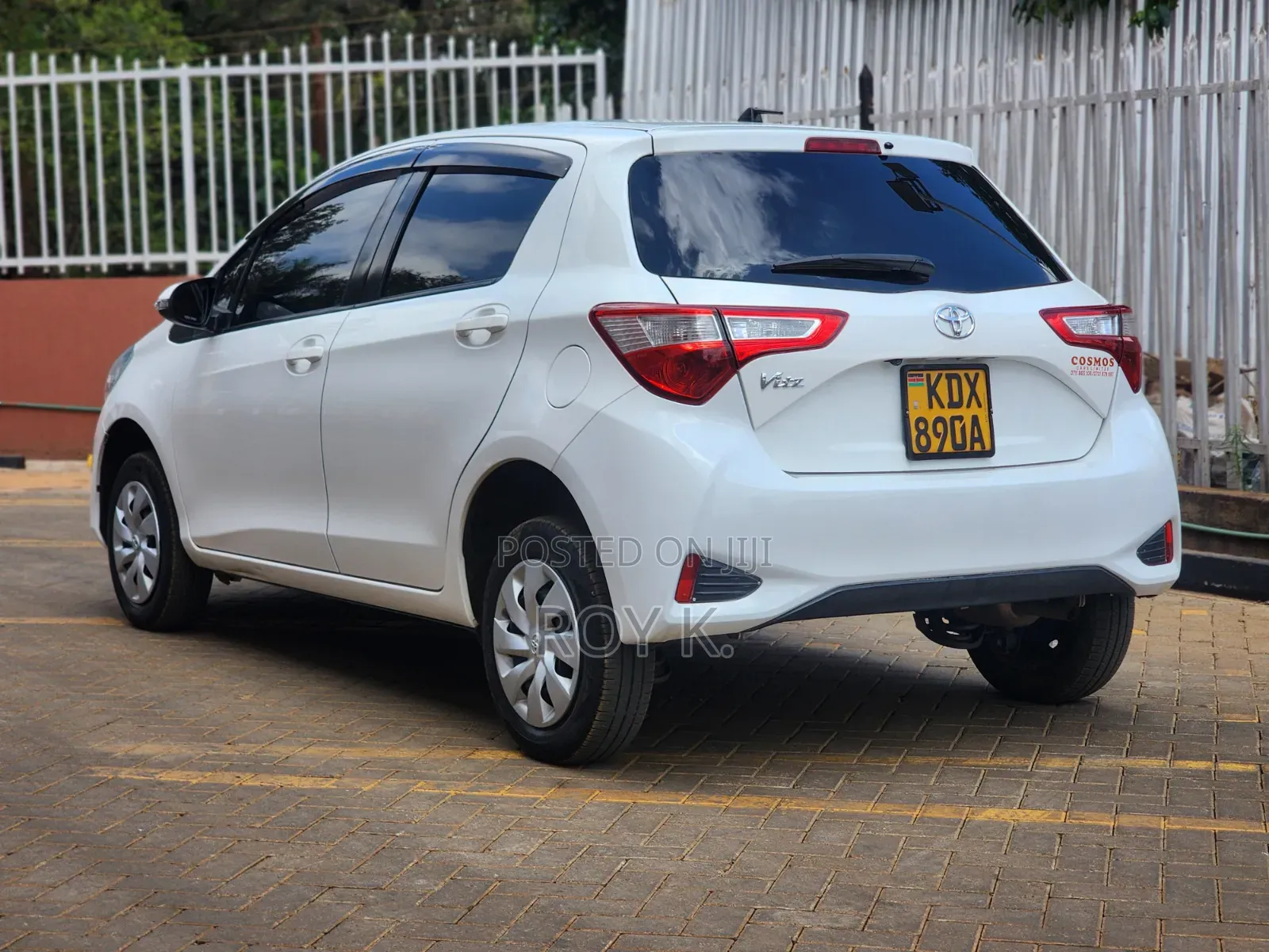 Toyota Vitz 1.0 FWD 5dr 2019 White