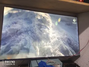 43" Smart Vitron TV