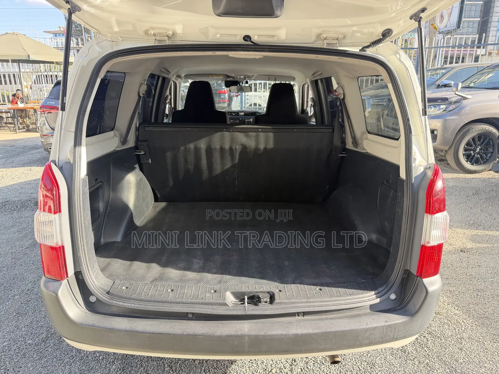 Toyota Succeed 2019 Pearl