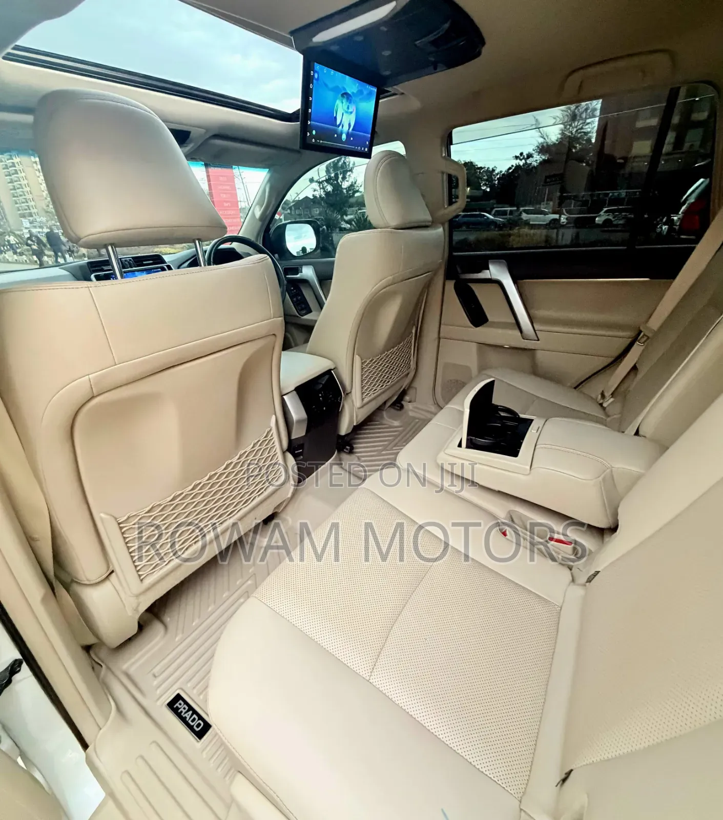 Toyota Land Cruiser Prado 2023 White