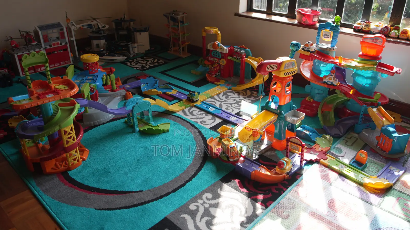 Tootoot City for Sale, Play Fun for Hours