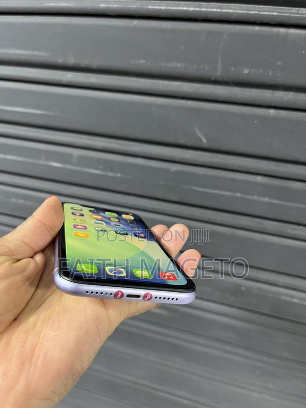 Apple iPhone 11 128 GB Purple - thumbnail 3