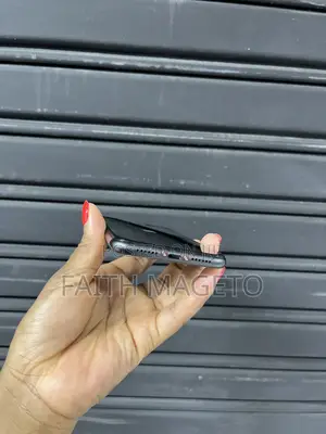 Apple iPhone 11 128 GB Black