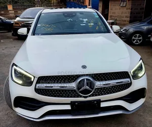 Mercedes-Benz GLC-Class 2019 White