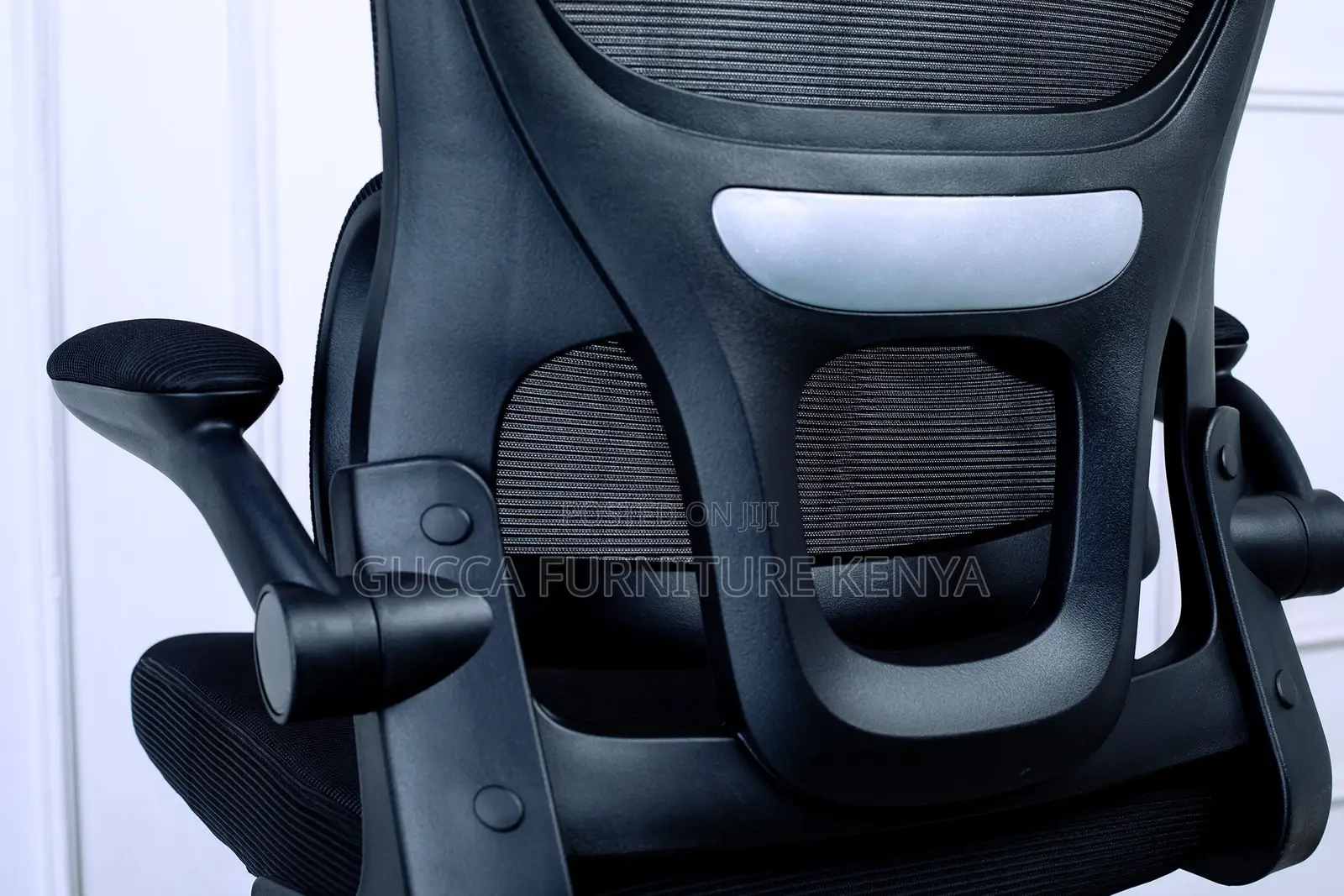 Ergonomic Staff Chair With Flip Armrest