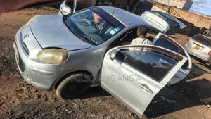 Nissan March 2011 Silver