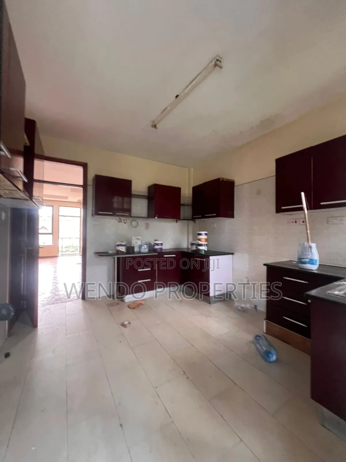 3bdrm Apartment in Valley Arcade for rent