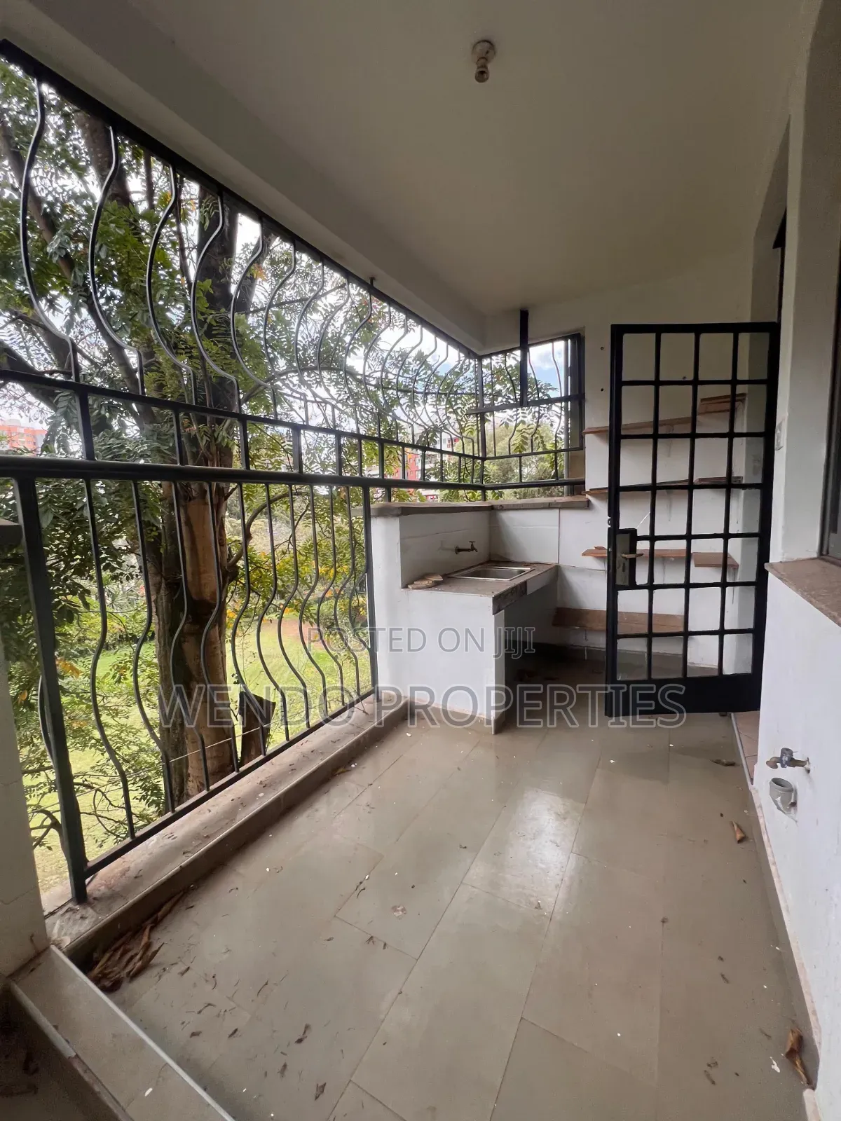 3bdrm Apartment in Valley Arcade for rent