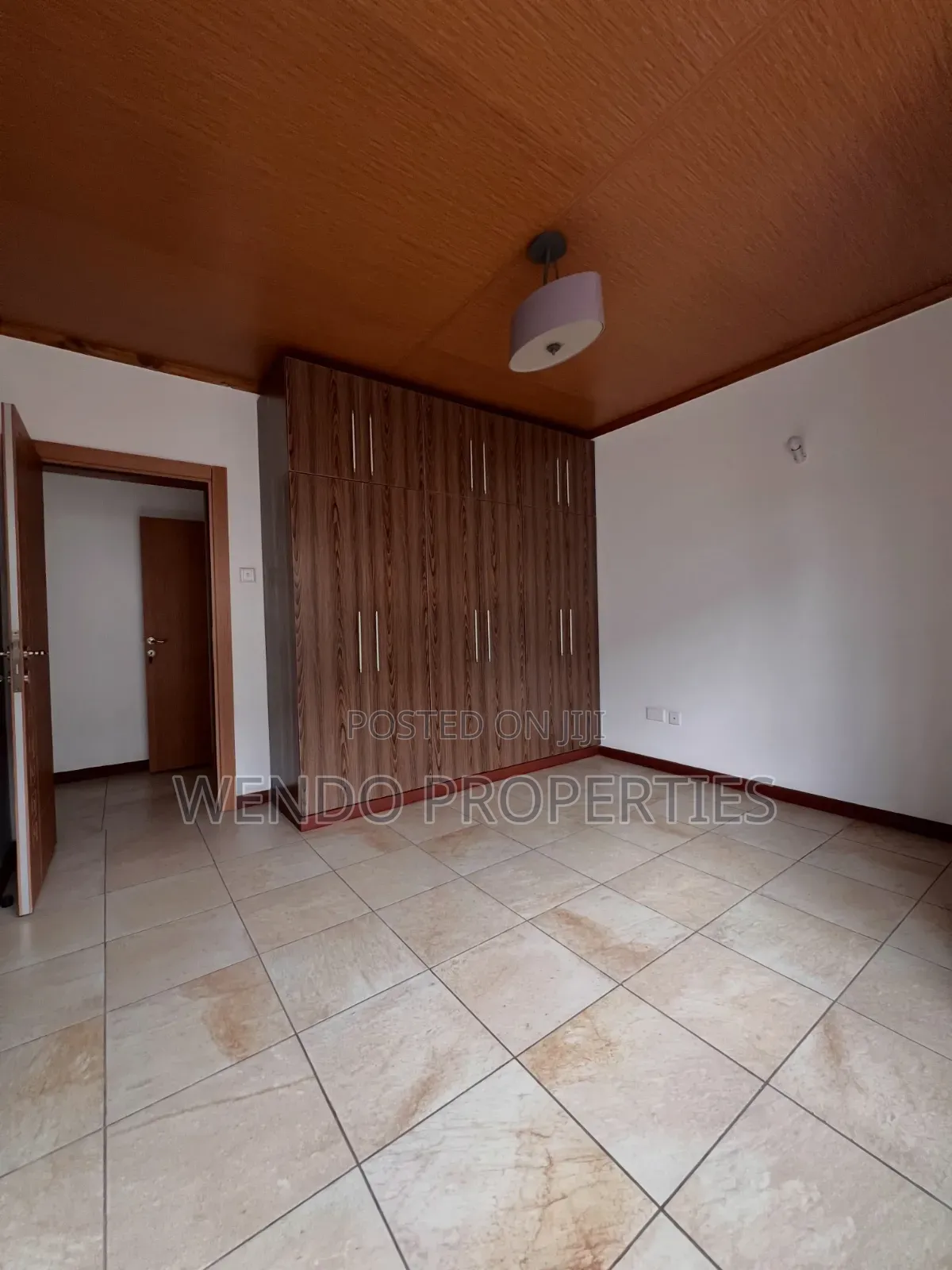 3bdrm Apartment in Kileleshwa for rent