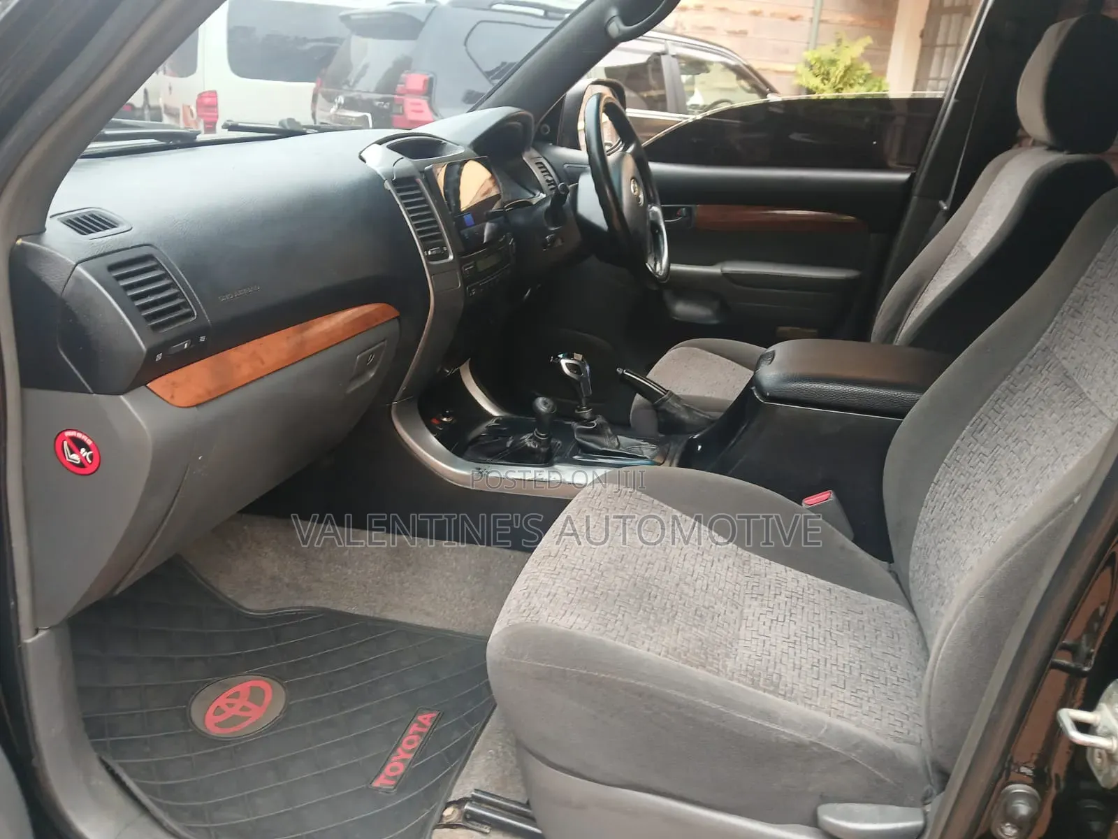 Toyota Land Cruiser Prado 2004 Black
