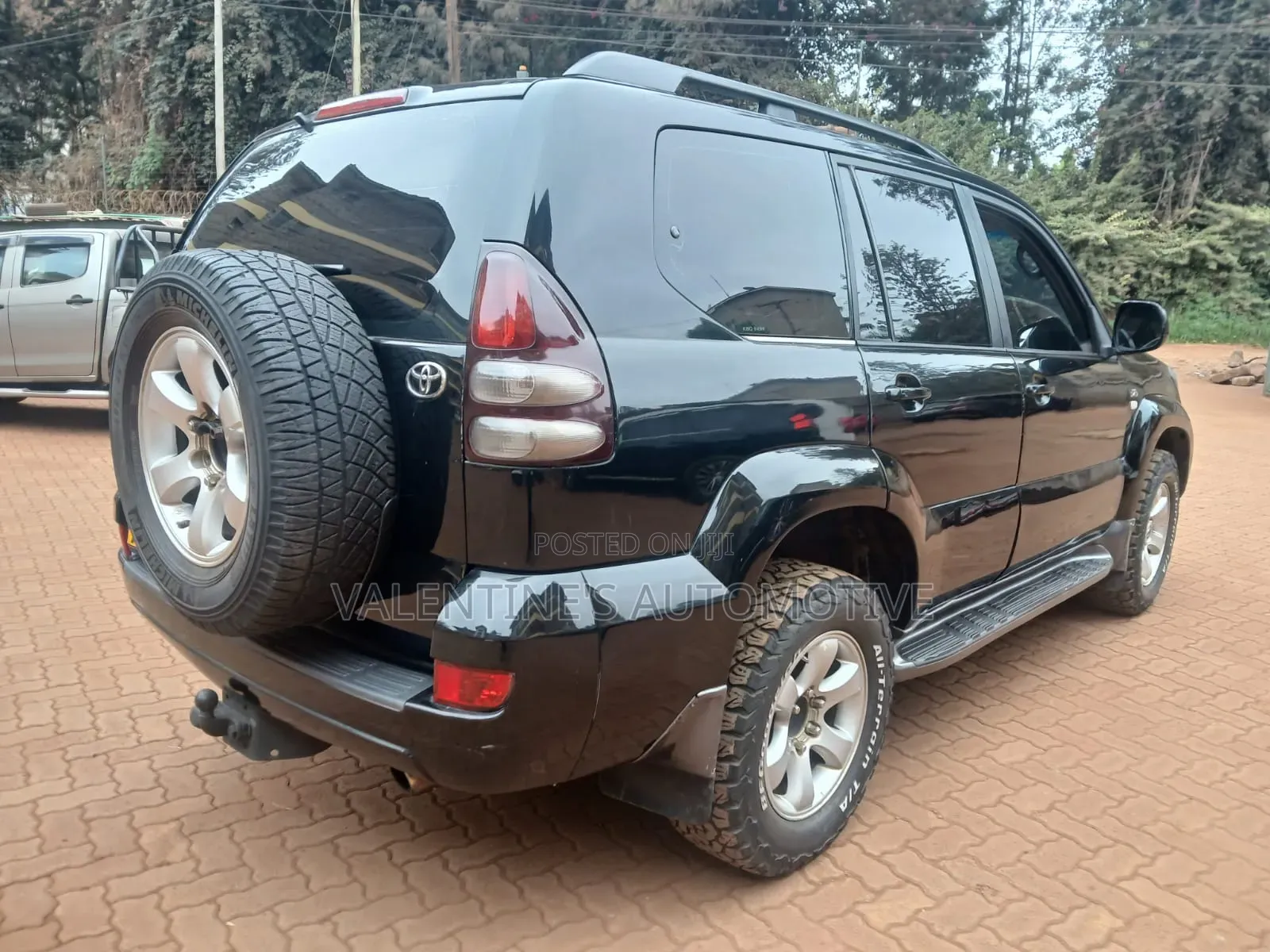 Toyota Land Cruiser Prado 2004 Black