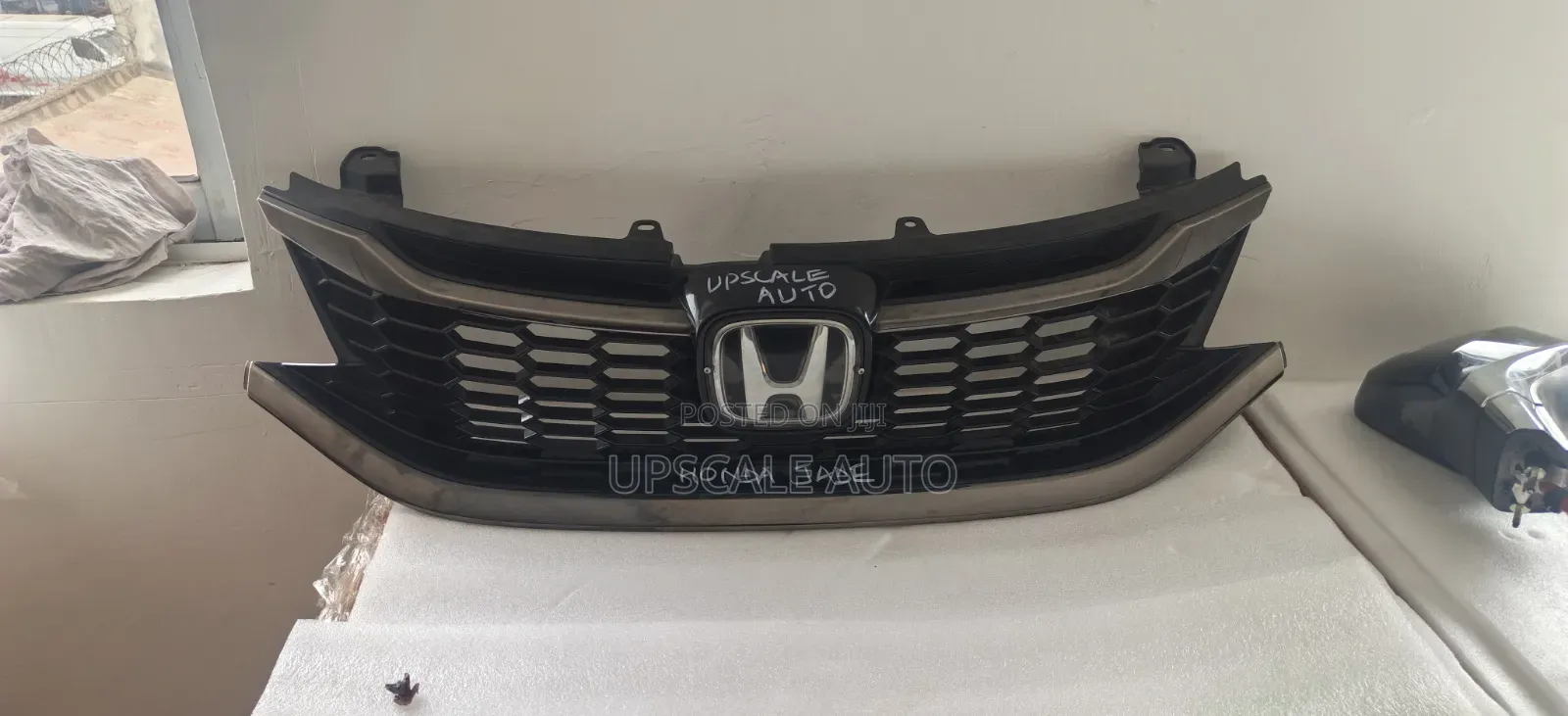 Honda Jade Front Grille