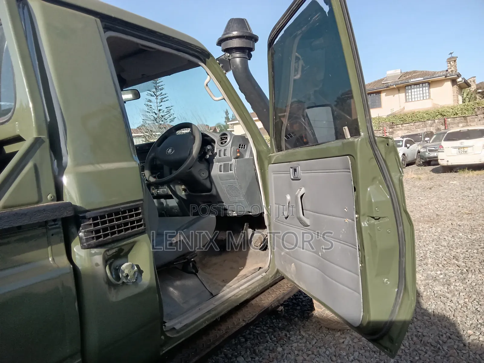 Toyota Land Cruiser 79 Series 2021 Green