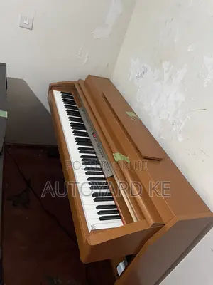 Yamaha Clavinova CLP 230 Electric Piano