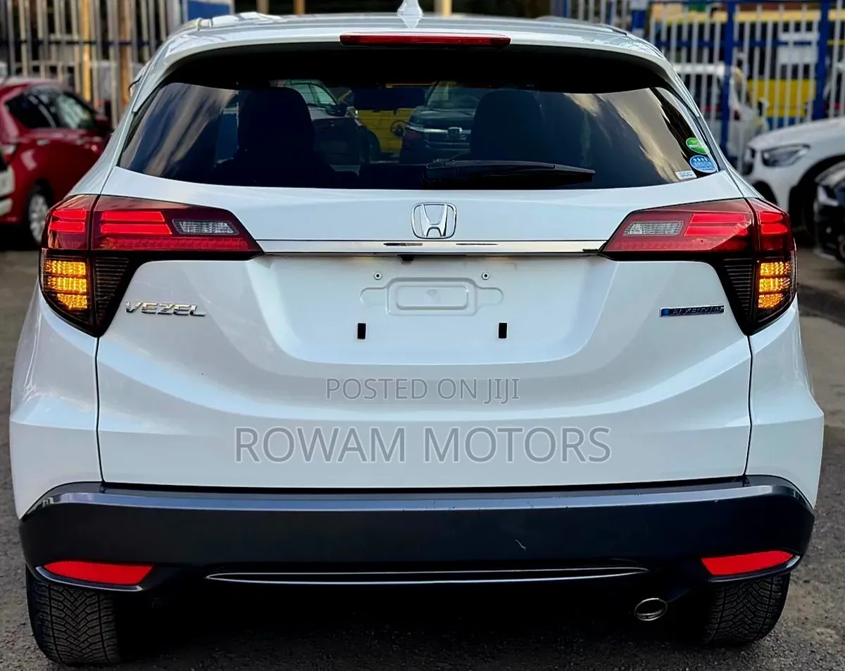 Honda Vezel 2020 White