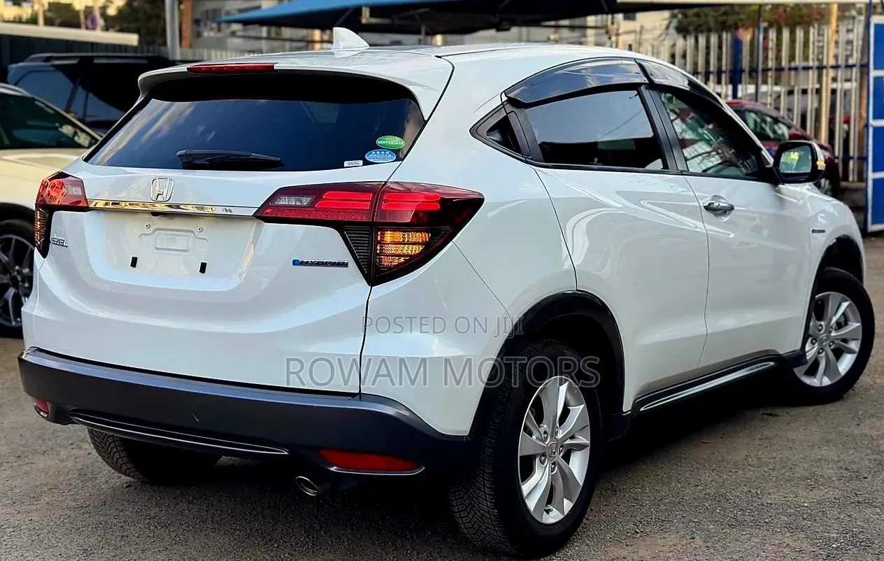 Honda Vezel 2020 White