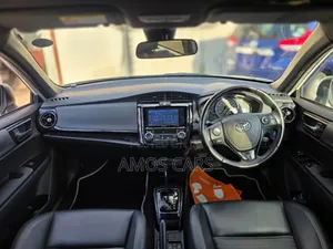 Toyota Corolla Fielder 2019 White