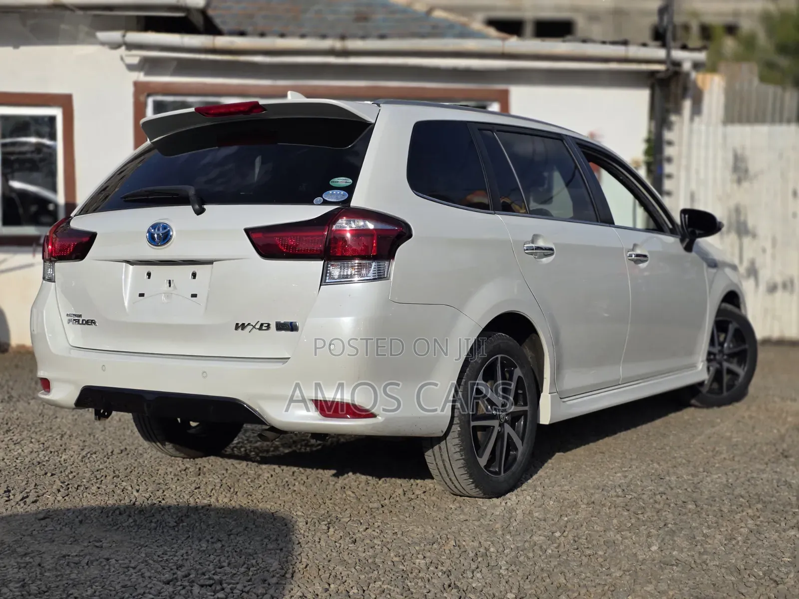 Toyota Corolla Fielder 2019 White