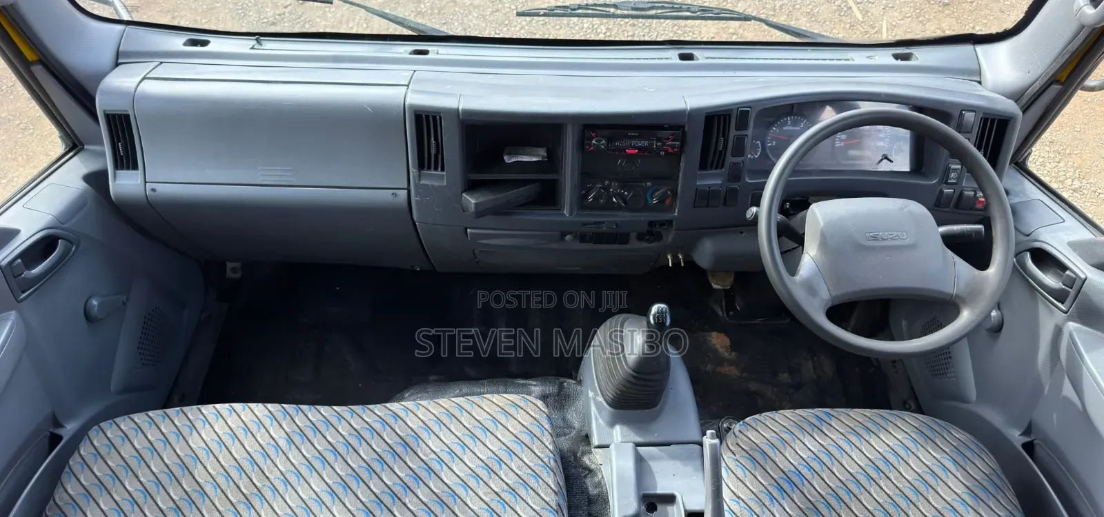 Isuzu NQR 2022 Yellow