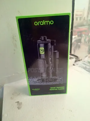 Oraimo OAT-201A FlowMotion Smart Tracking Tripod With Gesture Control