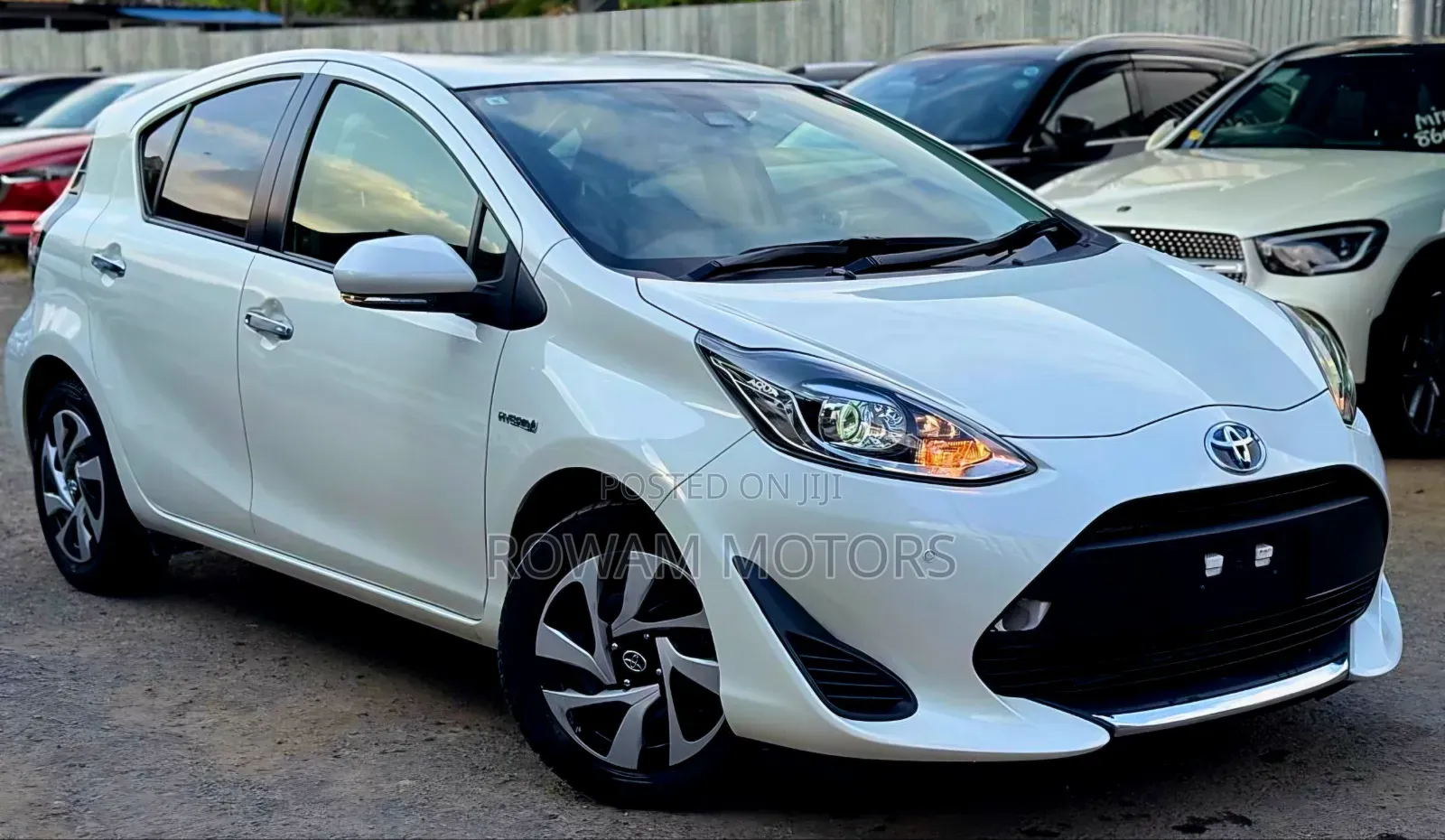 Toyota Aqua 2019 White