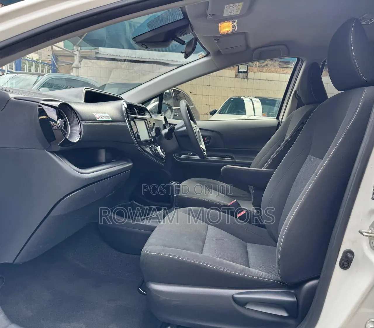 Toyota Aqua 2019 White