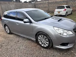 Subaru Legacy 2.5GT Limited Sedan 2012 Silver