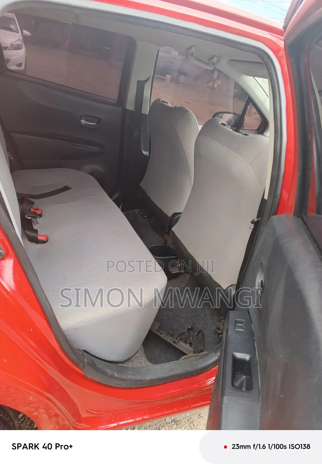 Toyota Vitz 2011 Red