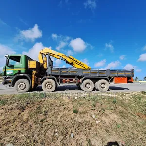 Hiab/Crane Truck Hire