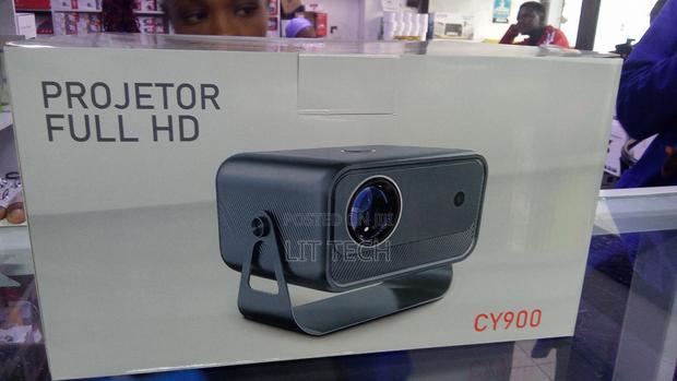 CY900 Full HD Smart Projector - main view