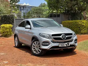 Mercedes-Benz GLE-Class GLE 350d 4MATIC 2019 Silver
