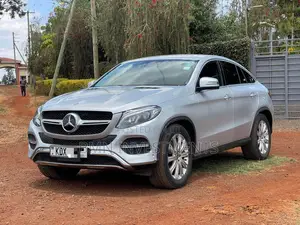 Mercedes-Benz GLE-Class GLE 350d 4MATIC 2019 Silver