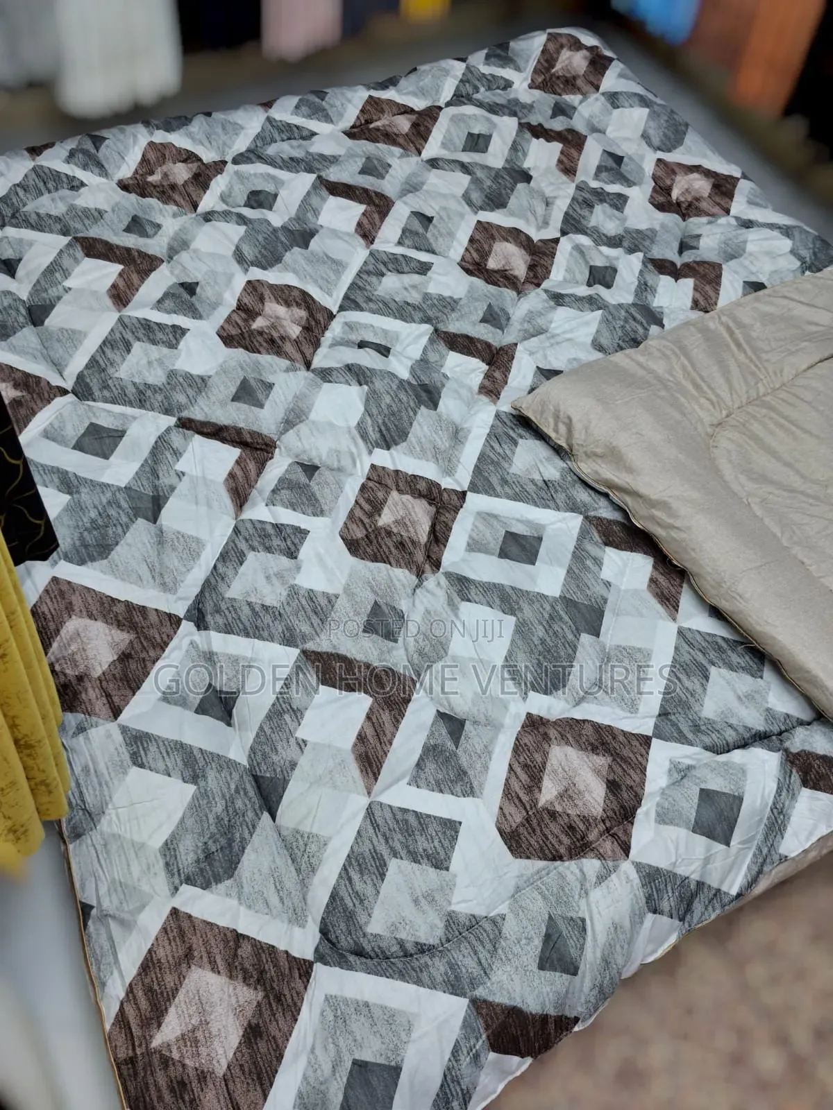 4 PCS Warm Border Binding Duvet Set 6x7 Ft Bed Sheet Cases