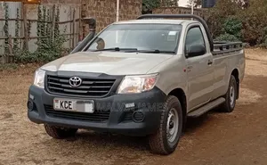 Toyota Hilux 2015 Beige