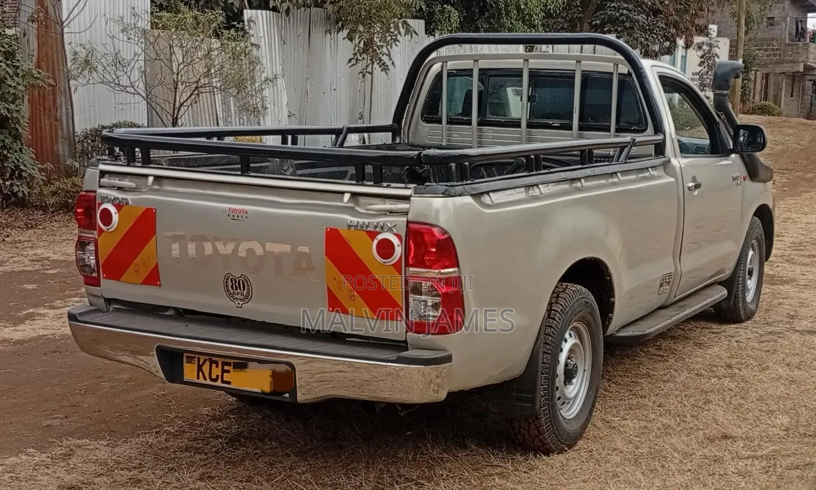 Toyota Hilux 2015 Beige