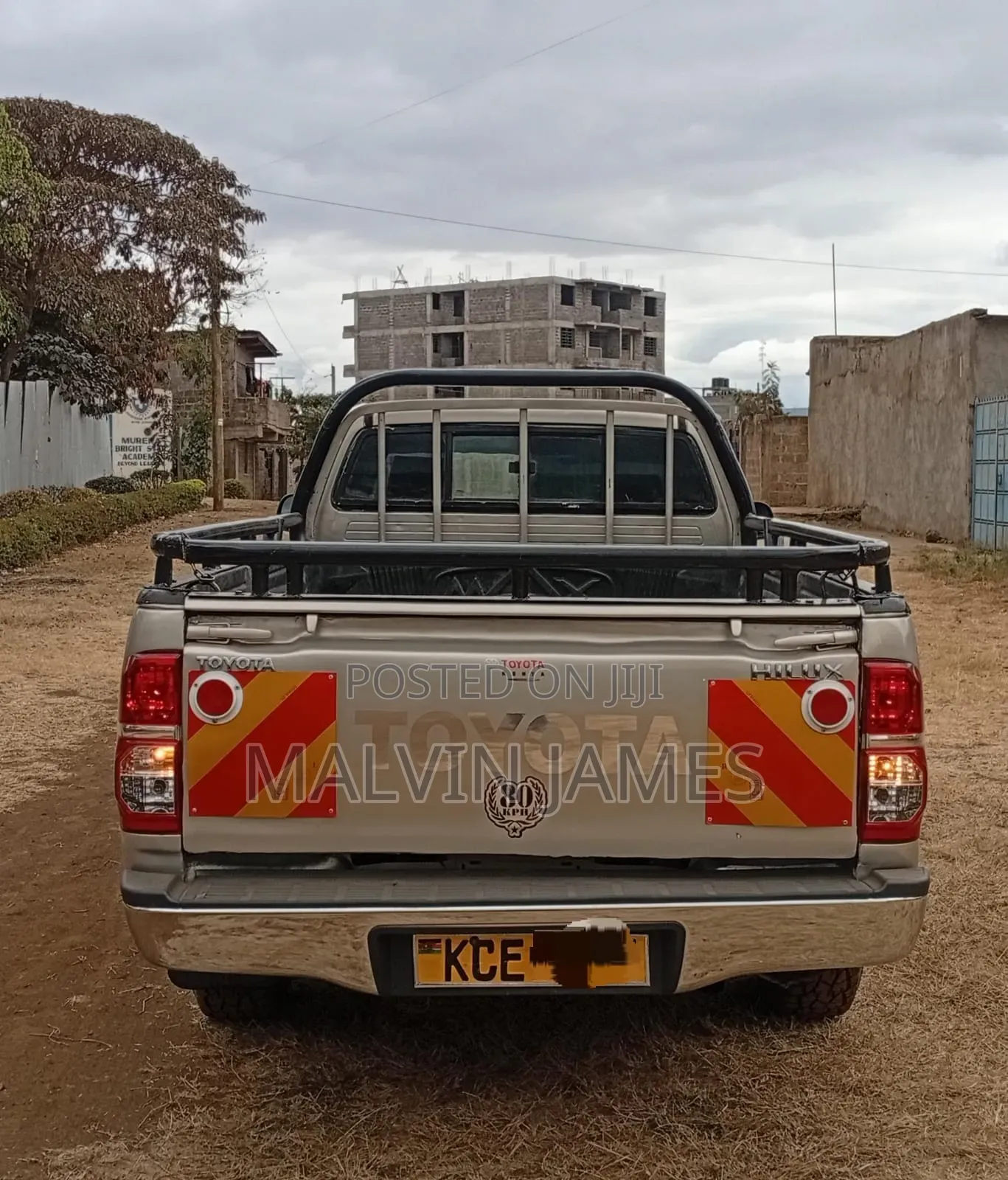 Toyota Hilux 2015 Beige