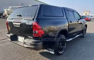 Toyota Hilux 2019 Black