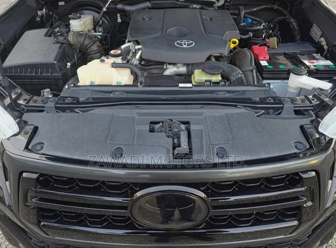 Toyota Hilux 2019 Black