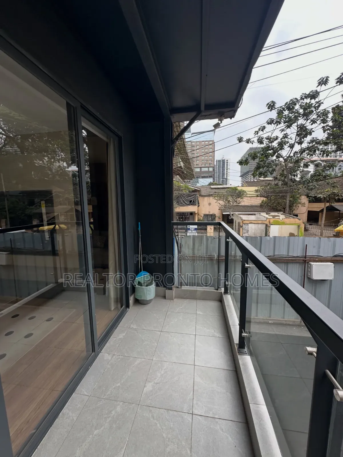 1bdrm Apartment in Westlands, Raphta Road Area for sale