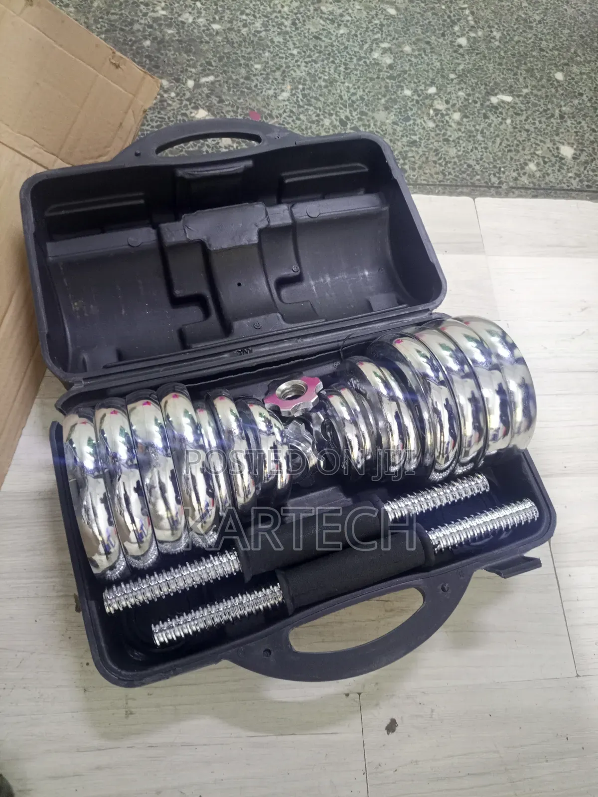 30KG Muscle Building Adjustable Dumbbell Fitness Set