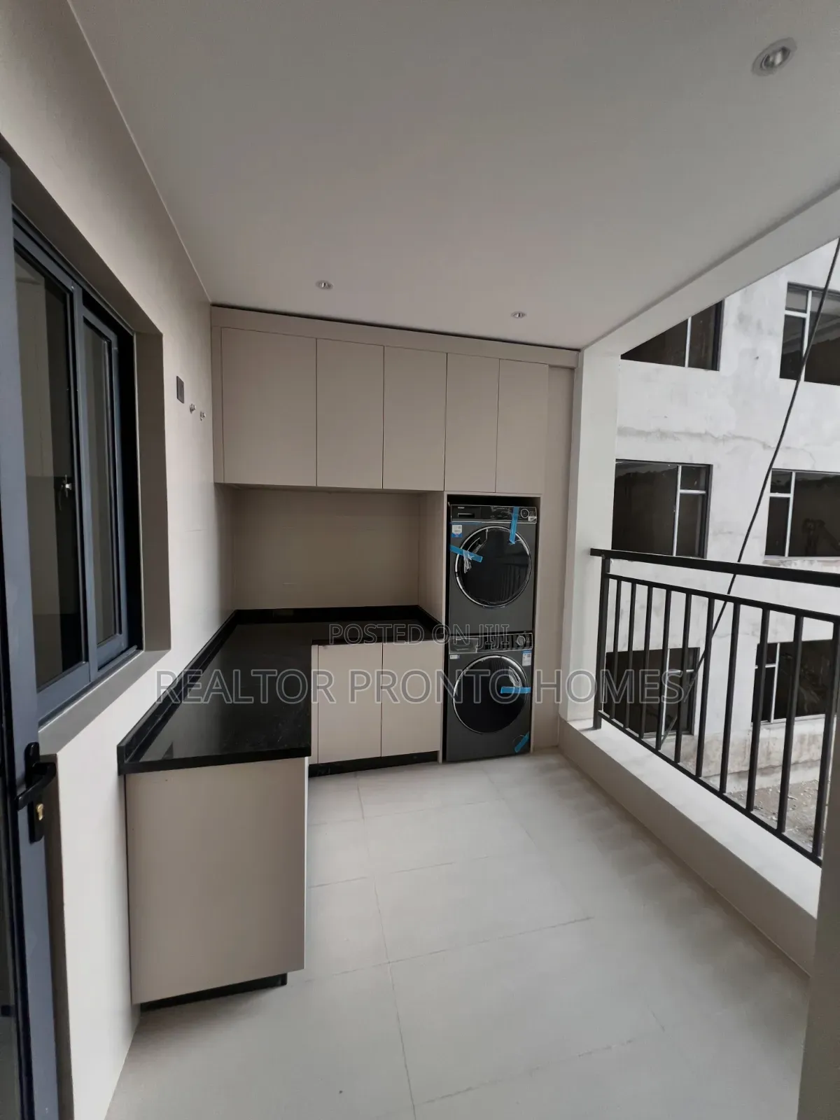 5bdrm Apartment in Westlands, Raphta Road Area for sale