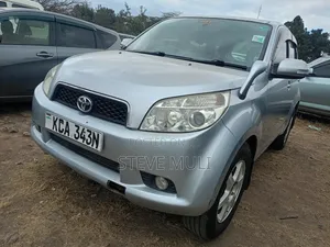 Toyota Rush 1.5 RWD 2007 Silver