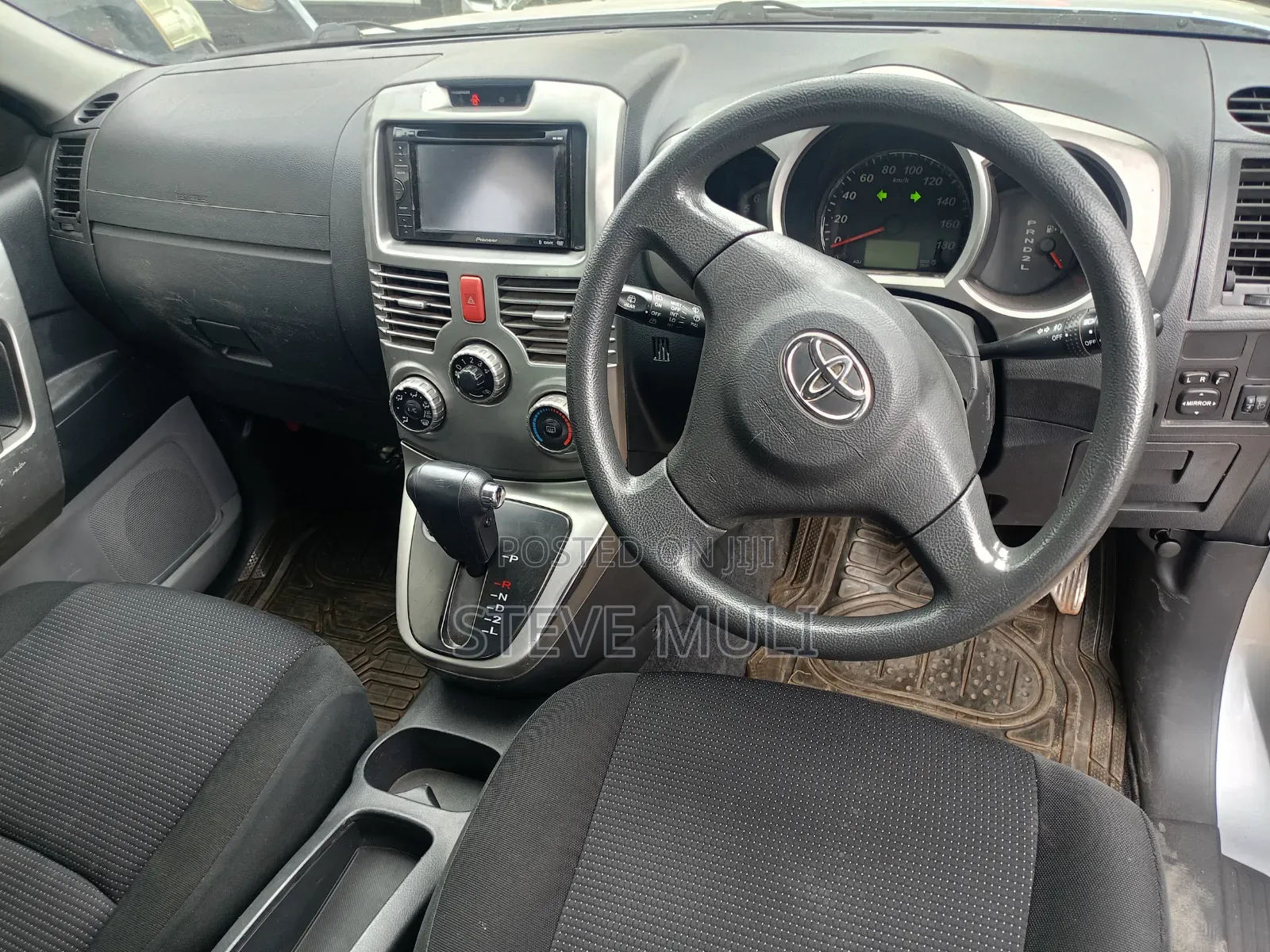 Toyota Rush 1.5 RWD 2007 Silver