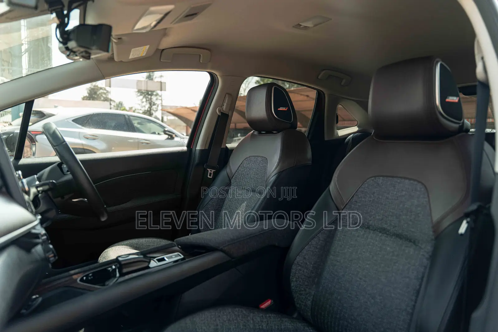 Nissan Note 1.2 Hybrid 2021 Red
