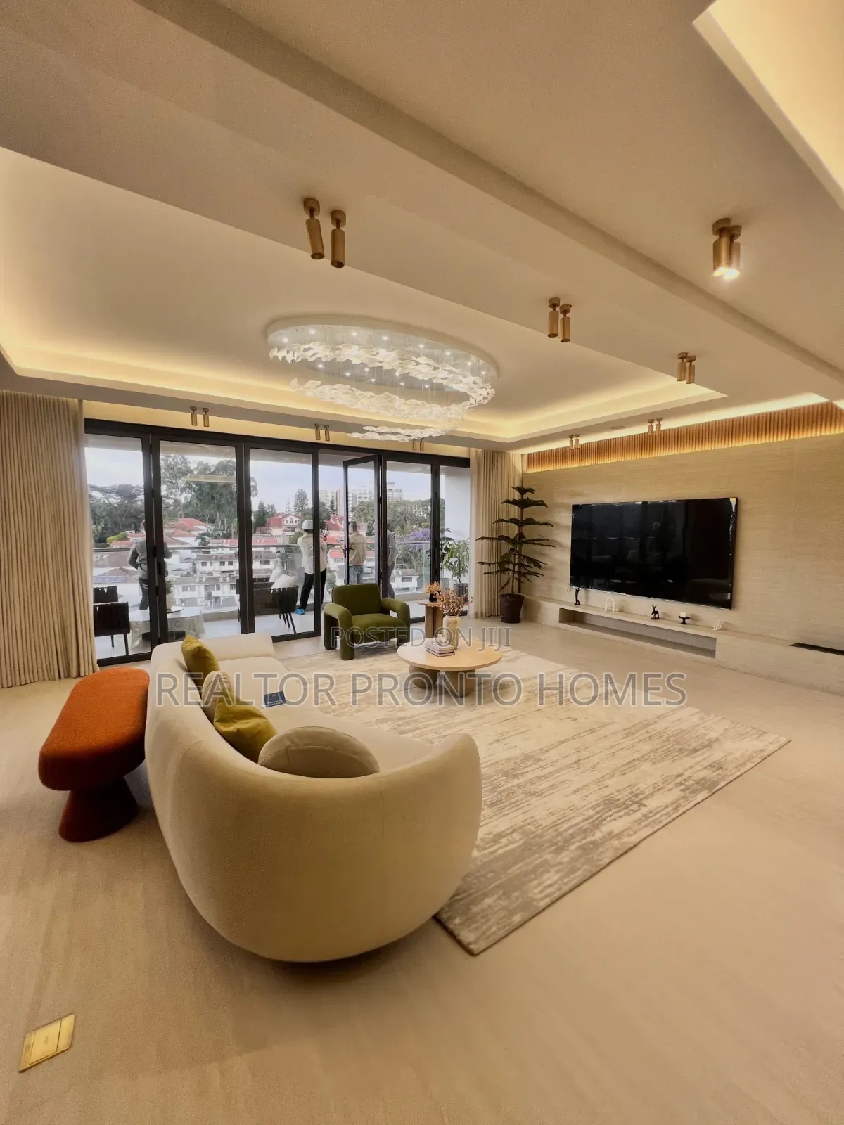 5bdrm Apartment in Westlands, Raphta Road Area for sale